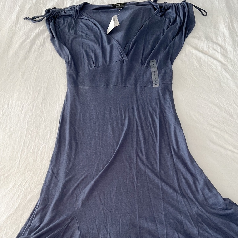 NWT BANANA REPUBLIC SLIM FIT LIGHTWEIGHT MIDI BLUE DRESS